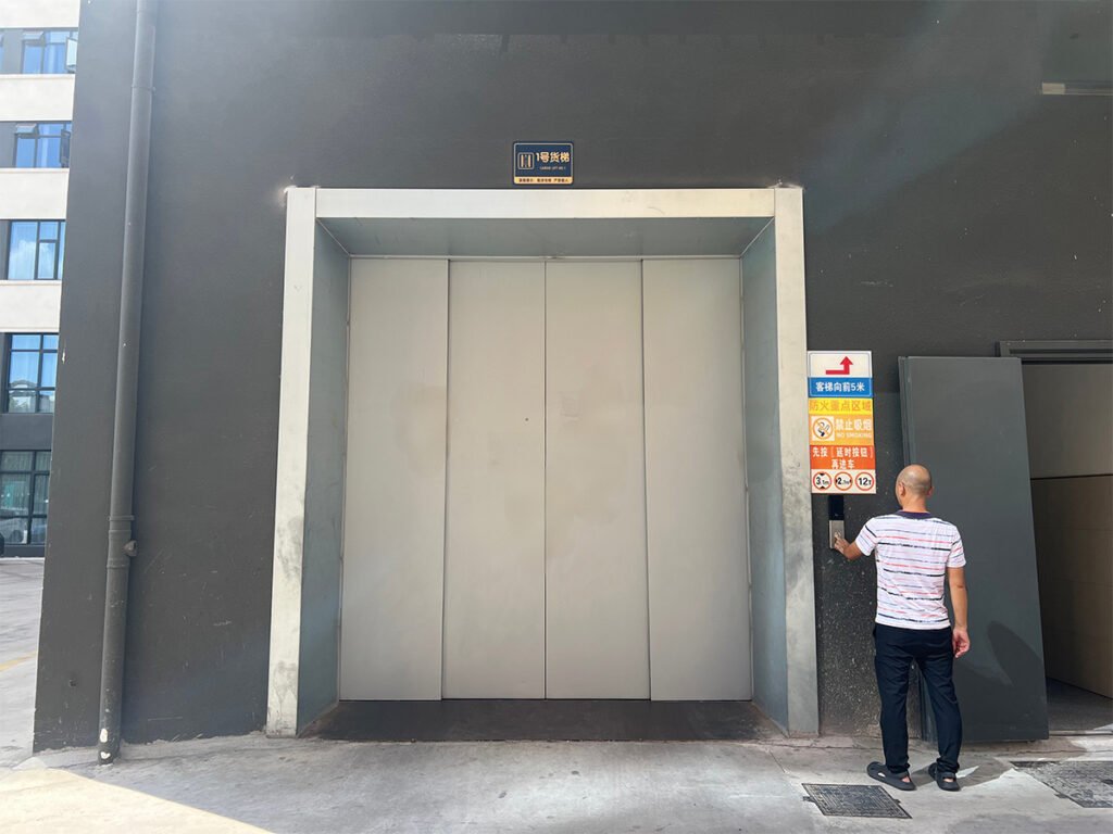 FEIYA 12-ton freight elevator installed for an industrial project in Jinhua, China